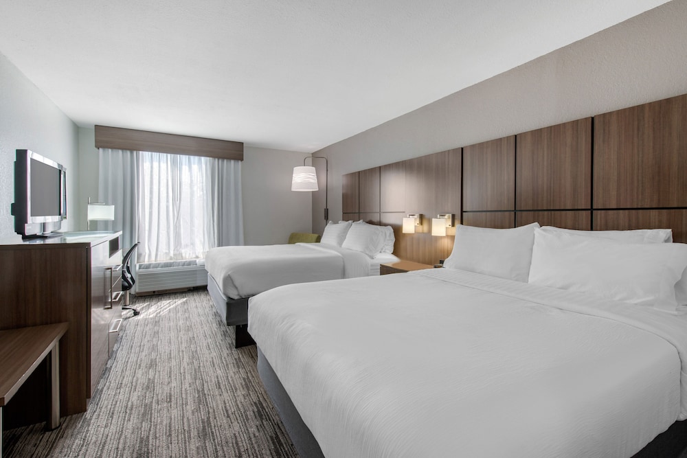 holiday inn melbourne viera conference ctr by ihg