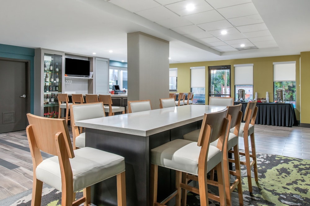 holiday inn melbourne viera conference ctr by ihg