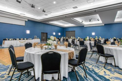 holiday inn melbourne viera conference ctr by ihg