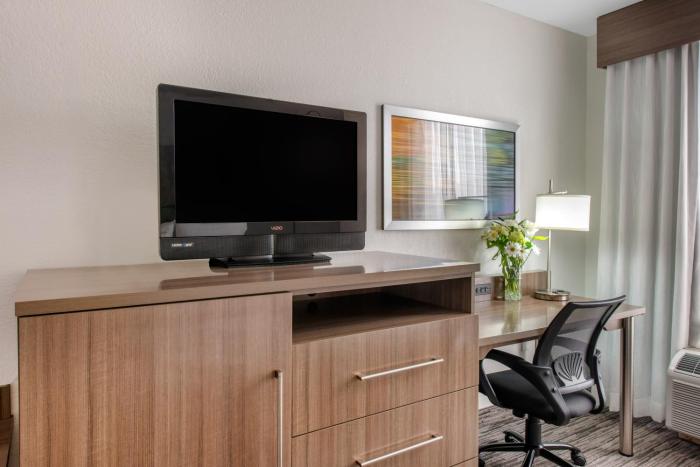 holiday inn melbourne viera conference ctr by ihg