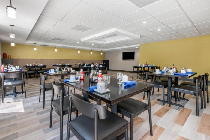 holiday inn melbourne viera conference ctr by ihg
