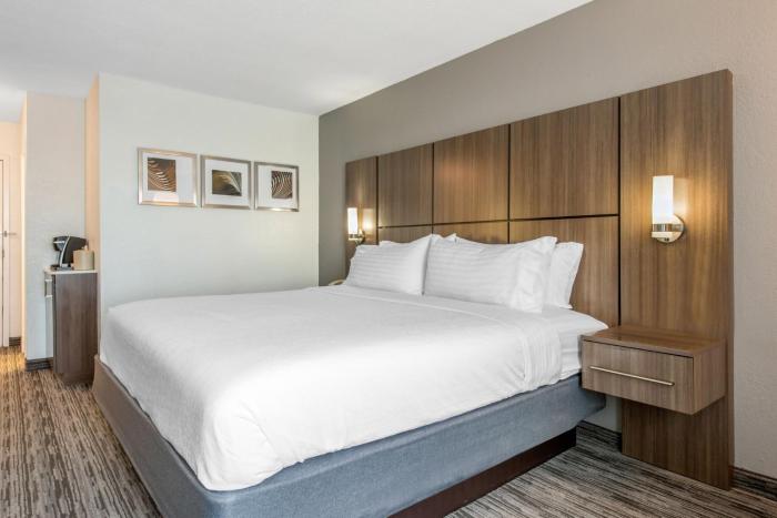 holiday inn melbourne viera conference ctr by ihg