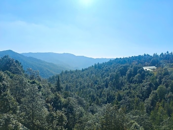 mukteshwar valley resort