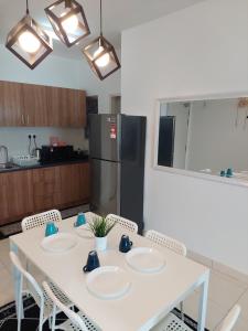 klia travel homestay 3r 2b wifi and netflix