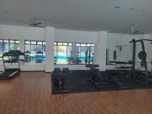 klia travel homestay 3r 2b wifi and netflix