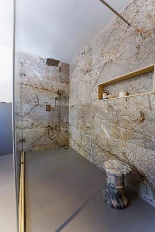 4 bhk villa with pvt pool near baga beach