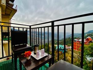 hotel aachman regency