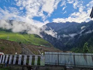 hotel intermountain sonamarg