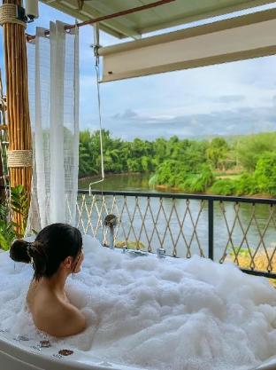 u haus train cabin resort