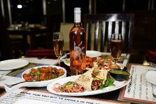 aamod suites dalhousie