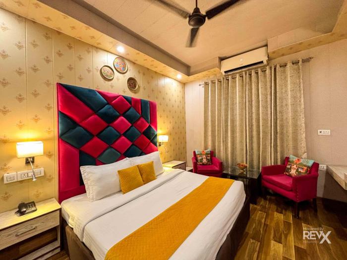 the neeraj naturecure stay on the ganges