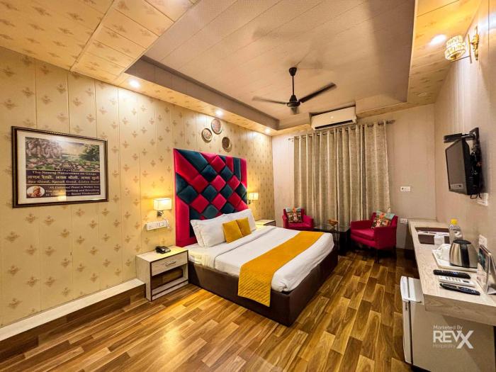 the neeraj naturecure stay on the ganges
