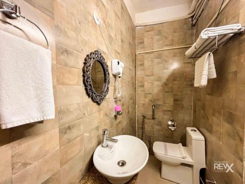 the neeraj naturecure stay on the ganges