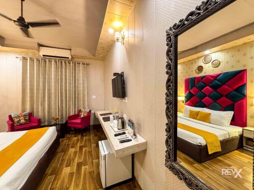 the neeraj naturecure stay on the ganges