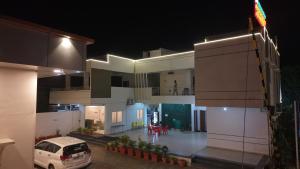 chandana green view resort