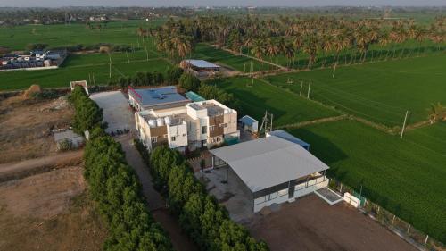 chandana green view resort