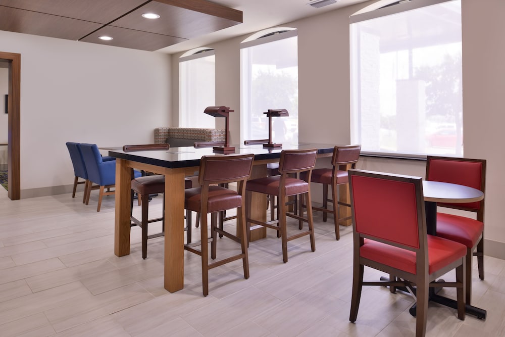 holiday inn express hotel and suites mesquite by ihg