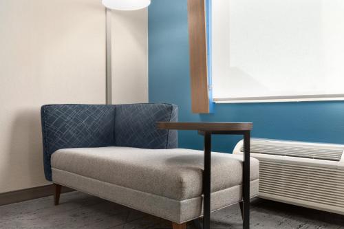 holiday inn express hotel and suites mesquite by ihg