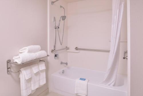 holiday inn express hotel and suites mesquite by ihg