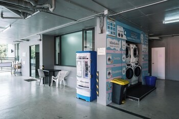 aston residence hatyai