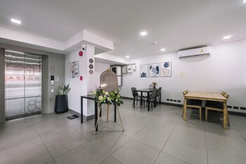 aston residence hatyai