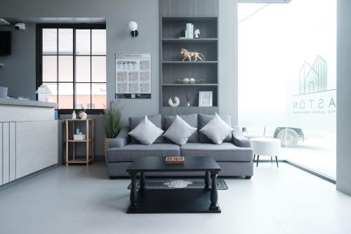 aston residence hatyai