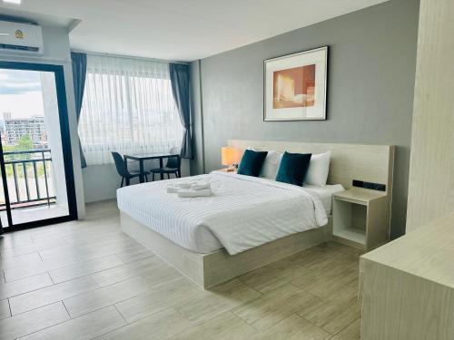 aston residence hatyai