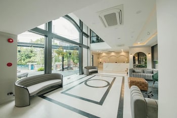 carrara hotel hatyai