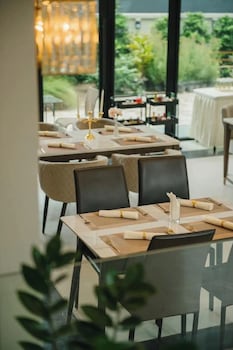 carrara hotel hatyai