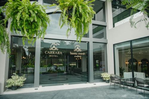 carrara hotel hatyai