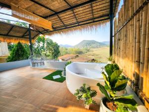 Mondara Villa And Glamping,,4 star