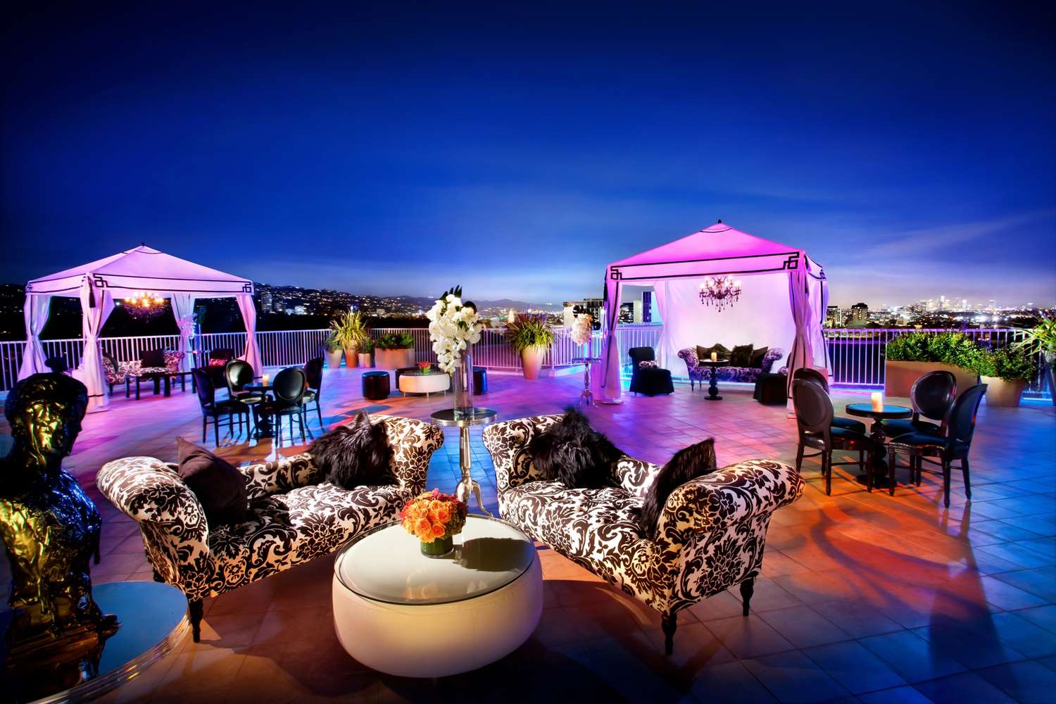 the beverly hilton