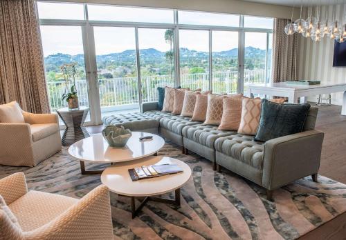 the beverly hilton