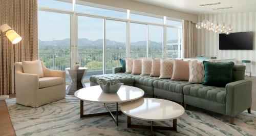 the beverly hilton