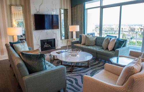 the beverly hilton