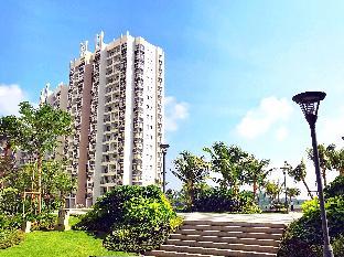 sea view country garden