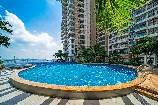 sea view country garden