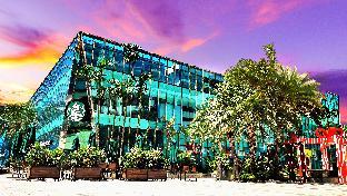 sea view country garden