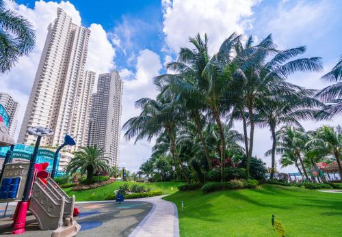 sea view country garden
