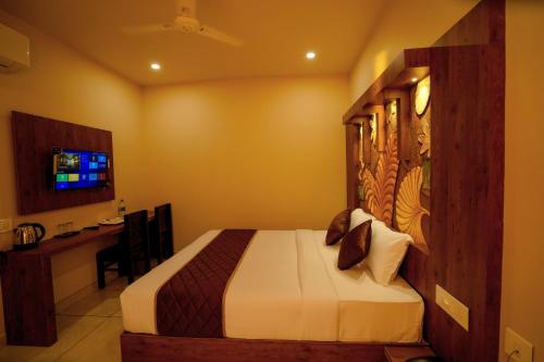 Kottackal Nature Inn,,3 star