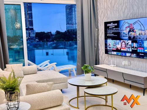 ksl citymall 6 20pax privatelift netflix smart tv75inch ksl