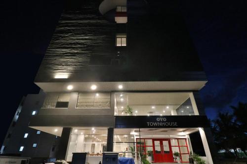 super townhouse reva college university