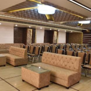 hotel the park view prayagraj