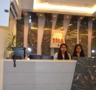 hotel the park view prayagraj