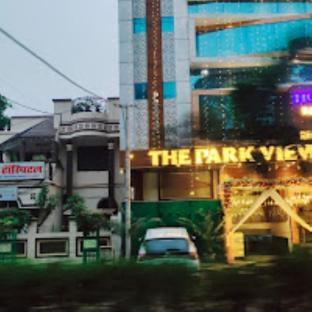 hotel the park view prayagraj