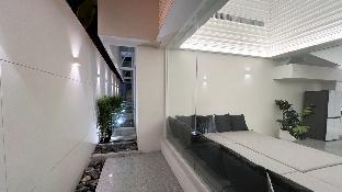 Matini Grand Station Hostel,,5 star