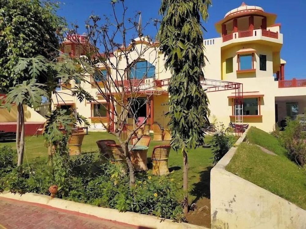 the quila camps and resort