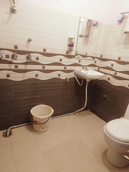 the quila camps and resort