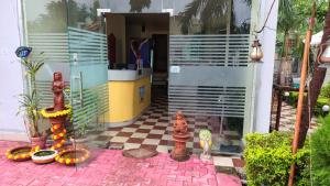 the quila camps and resort