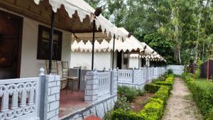 the quila camps and resort